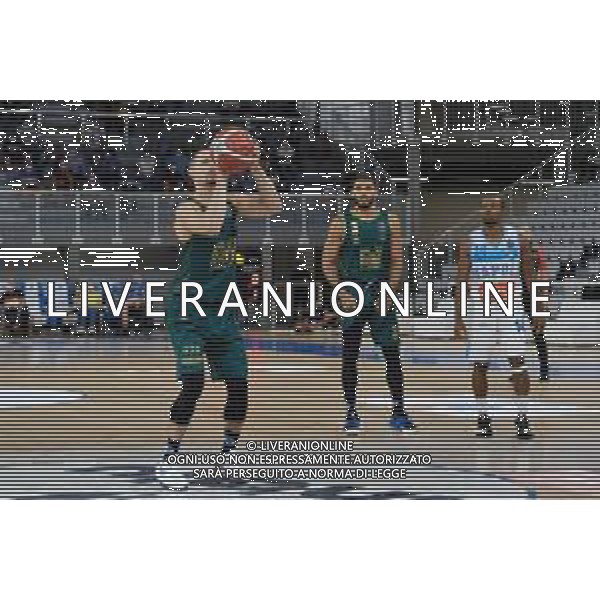 TommasiniR/LMedia - Germani Brescia VS GeVi Napoli - Basket Supercoppa Italiana 11 settembre 2021 - Pala Leonessa, Brescia, Italia Nella foto: Free shot for John Petrucelli - Germani Basket Brescia @TommasiniR/LMedia AG ALDO LIVERANI SAS