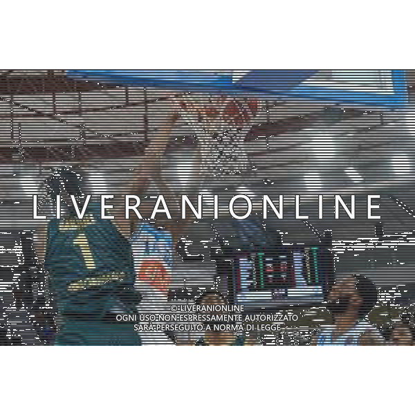 TommasiniR/LMedia - Germani Brescia VS GeVi Napoli - Basket Supercoppa Italiana 11 settembre 2021 - Pala Leonessa, Brescia, Italia Nella foto: Dunk of Frank Elegar - GeVi Napoli Basket @TommasiniR/LMedia AG ALDO LIVERANI SAS