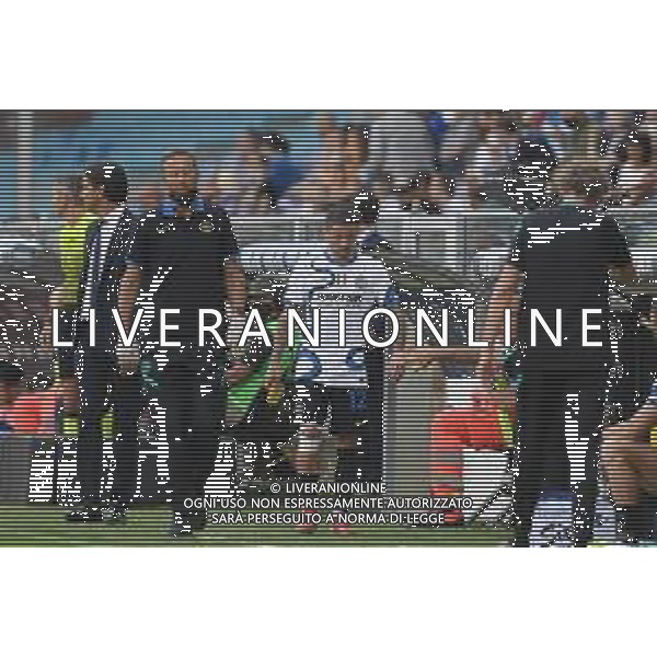 Genova 12.09.2021 Stadio Luigi Ferraris Sampdoria vs Inter Campionato Serie A 2021/2022 ©Manuela Viganti/Agenzia Aldo Liverani Nella foto: stefano sensi esce dal campo infortunato ©VIGANTI/ AGENZIA ALDO LIVERANI SAS