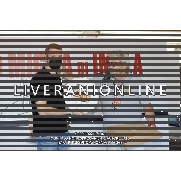 IMOLA 12 09 2021 AUTODROMO ENZO E DINO FERRARI DEDICATA VARIANTE ALTA AL CAMPIONE DEL MONDO E TEAM MANAGER FAUSTO GRESINI (CURVA GRESINI) NELLA FOTO FIGLIO DI FAUSTO FRESINI LORENZO GRESINI E ORGANIZZATORE DELLA 200 MIGLIA REVIVAL CLAUDIO GHINI ©SANNA / AGENZIA ALDO LIVERANI SAS