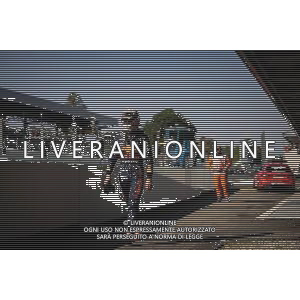 Max Verstappen (NLD) Red Bull Racing retired from the race. 12.09.2021. Formula 1 World Championship, Rd 14, Italian Grand Prix, Monza, Italy, Race Day. - www.xpbimages.com, EMail: requests@xpbimages.com © Copyright: Bearne / XPB Images / AGENZIA ALDO LIVERANI SAS - ITALY ONLY - EDITORIAL USE ONLY