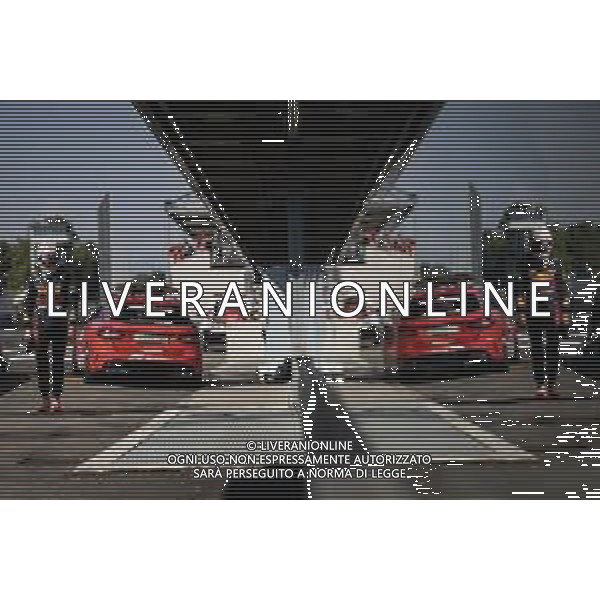 Max Verstappen (NLD) Red Bull Racing retired from the race. 12.09.2021. Formula 1 World Championship, Rd 14, Italian Grand Prix, Monza, Italy, Race Day. - www.xpbimages.com, EMail: requests@xpbimages.com © Copyright: Bearne / XPB Images / AGENZIA ALDO LIVERANI SAS - ITALY ONLY - EDITORIAL USE ONLY