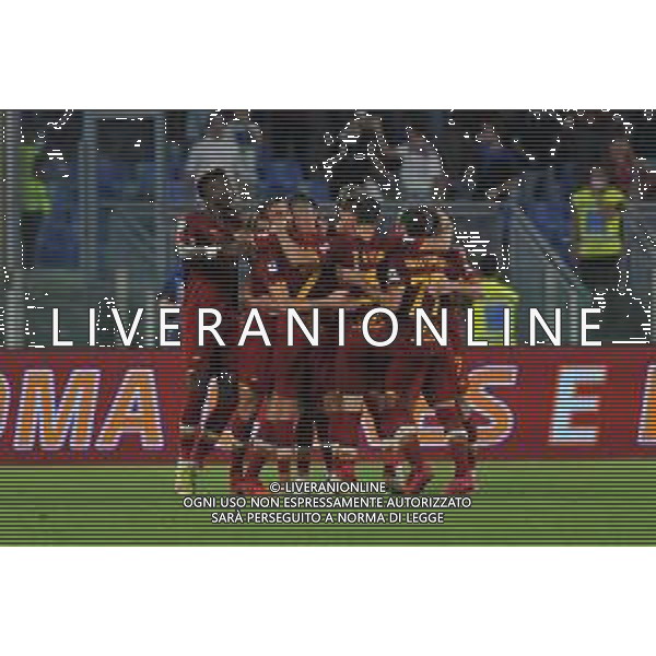 Roma vs Sassuolo Campionato Serie A TIM - 3 giornata Stadio Olimpico - Roma 12-09-2021 nella foto Esultanza Roma ©Federico Gaetano/ AGENZIA ALDO LIVERANI SAS