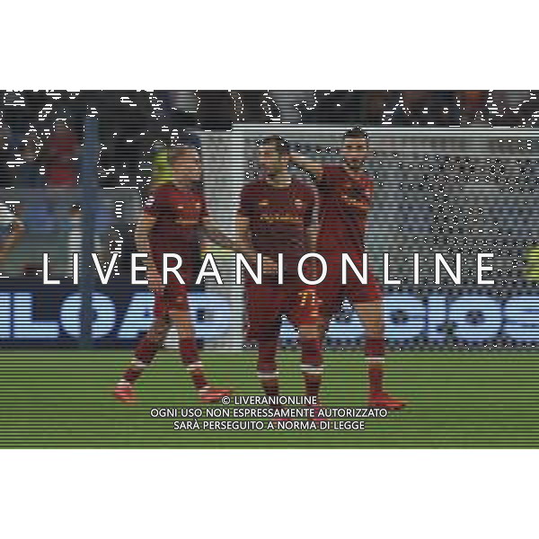 Roma vs Sassuolo Campionato Serie A TIM - 3 giornata Stadio Olimpico - Roma 12-09-2021 nella foto Esultanza Roma ©Federico Gaetano/ AGENZIA ALDO LIVERANI SAS
