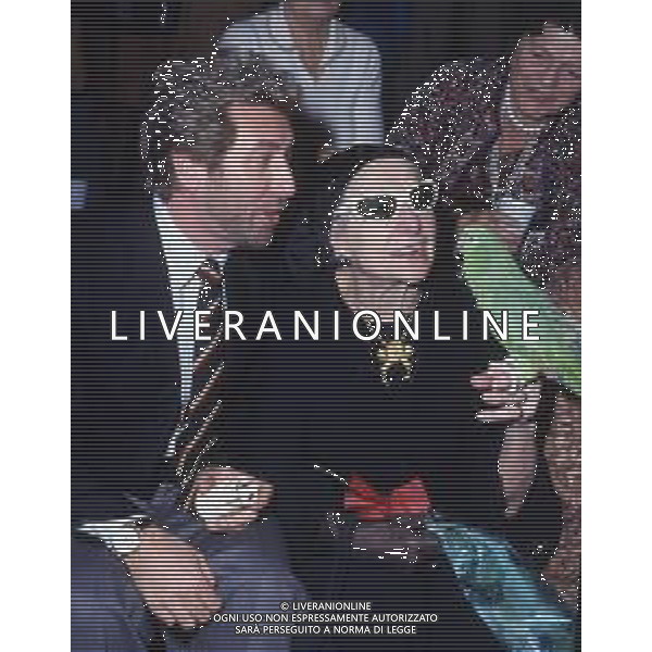 RETROSPETTIVA PAOLA BORBONI ATTRICE NELLA FOTO PAOLA BORBONI CON IL PAPPAGALLO DELLA TRASMISSIONE “PORTOBELLO“ AG ALDO LIVERANI SAS  