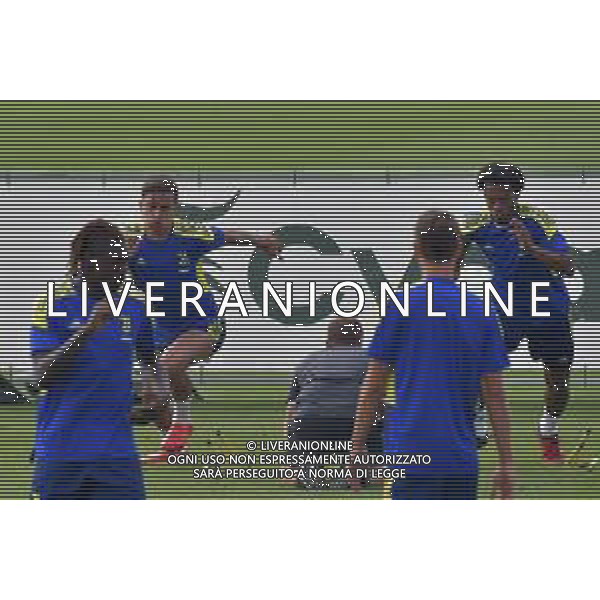 Torino 13.09.2021 JTC Continassa ©Alessandro Falzone/Agenzia Aldo Liverani Allenamento Juventus Prepartita Champions League 2021/2022 Nella foto : Paulo Dybala-Juan Cuadrado ©Falzone/AGENZIA ALDO LIVERANI SAS
