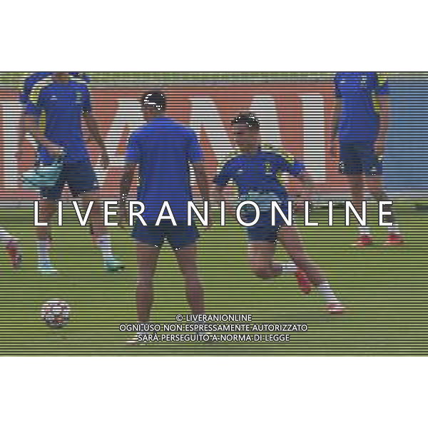 Torino 13.09.2021 JTC Continassa ©Alessandro Falzone/Agenzia Aldo Liverani Allenamento Juventus Prepartita Champions League 2021/2022 Nella foto : Paulo Dybala ©Falzone/AGENZIA ALDO LIVERANI SAS
