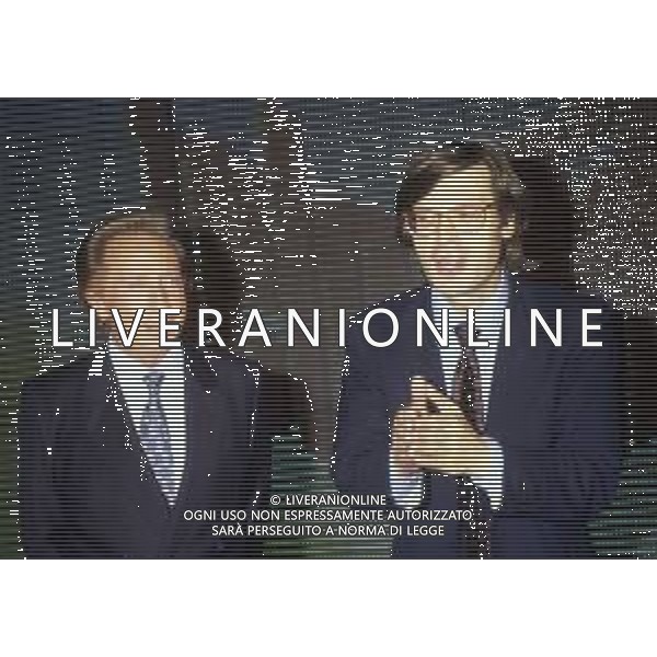 RETROSPETTIVA MIKE BONGIORNO PRESENTATORE TELEVISIVO NELLA FOTO MIKE BONGIORNO CON VITTORIO SGARBI AG ALDO LIVERANI SAS