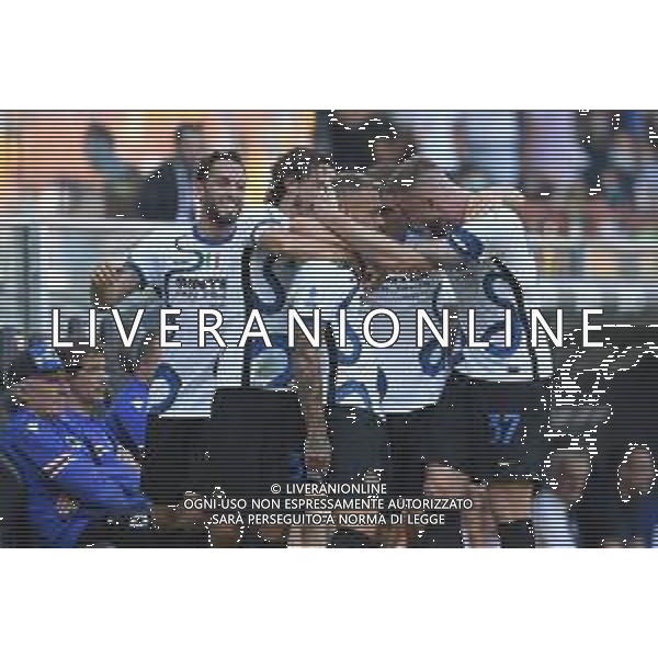Genova 12.09.2021 Stadio Luigi Ferraris Sampdoria vs Inter Campionato Serie A 2021/2022 ©Manuela Viganti/Agenzia Aldo Liverani Nella foto: esultanza dell\'inter dopo il gol di federico dimarco ©VIGANTI/AGENZIA ALDO LIVERANI SAS