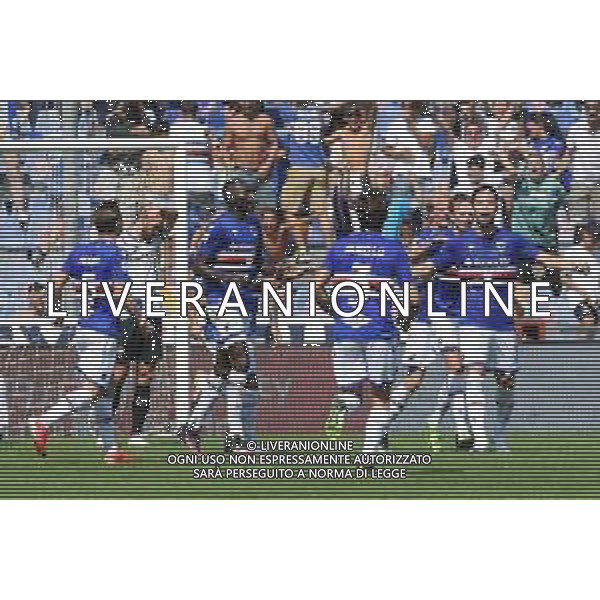 Genova 12.09.2021 Stadio Luigi Ferraris Sampdoria vs Inter Campionato Serie A 2021/2022 ©Manuela Viganti/Agenzia Aldo Liverani Nella foto: esultanza della sampdoria dopo il gol di maya yoshida ©VIGANTI/AGENZIA ALDO LIVERANI SAS