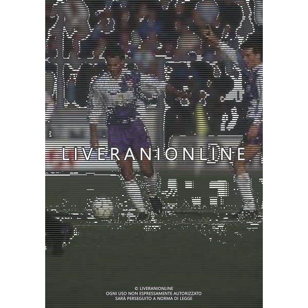 RETROSPETTIVA STEFANO SALVATORI CALCIATORE NELLA FOTO STEFANO SALVATORI CON LA MAGLIA DELLA FIORENTINA CALCIO AG ALDO LIVERANI SAS 