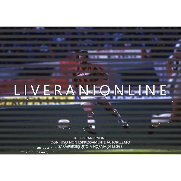 RETROSPETTIVA STEFANO SALVATORI CALCIATORE NELLA FOTO STEFANO SALVATORI CON LA MAGLIA DEL MILAN CALCIO AG ALDO LIVERANI SAS