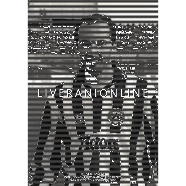 RETROSPETTIVA FAUSTO PIZZI CALCIATORE NELLA FOTO FAUSTO PIZZI CON LA MAGLIA DELL\'UDINESE CALCIO AG ALDO LIVERANI SAS