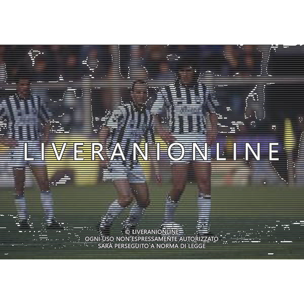 RETROSPETTIVA FAUSTO PIZZI CALCIATORE NELLA FOTO FAUSTO PIZZI CON LA MAGLIA DELL\'UDINESE CALCIO AG ALDO LIVERANI SAS