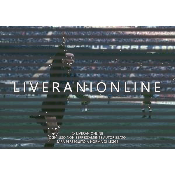 RETROSPETTIVA FAUSTO PIZZI CALCIATORE NELLA FOTO FAUSTO PIZZI CON LA MAGLIA DELL\'INTER AG ALDO LIVERANI SAS