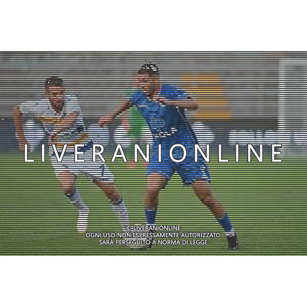 ¬© TVRG Moutir Chajia (Como) e sulla SX Marcus Christer Rohden (Frosinone) Como vs Frosinone Campionato Serie BKT - 4a giornata Como 17-09-2021 Stadio Giuseppe Sinigaglia foto Roberto Garavaglia/ag. Aldo Liverani sas/AGENZIA ALDO LIVERANI SAS