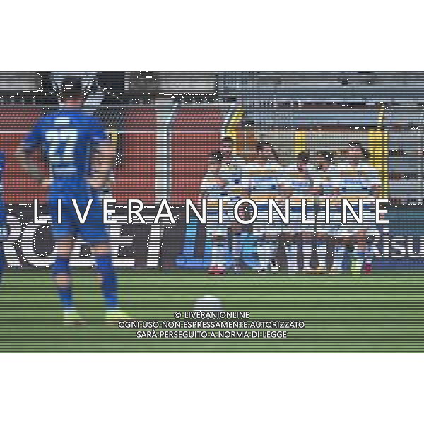 ¬© TVRG esultanza Frosinone dopo il gol del 2 a 0 Como vs Frosinone Campionato Serie BKT - 4a giornata Como 17-09-2021 Stadio Giuseppe Sinigaglia foto Roberto Garavaglia/ag. Aldo Liverani sas/AGENZIA ALDO LIVERANI SAS