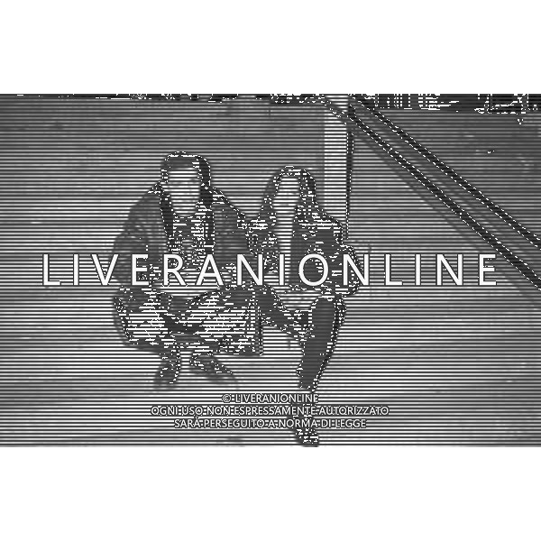 PRESENTAZIONE COLLEZIONE TRUSSARDI ACTION AL PALATRUSSARDI DI MILANO 1987 - RETROSPETTIVA ALESSANDRO GASSMAN CON FRANCESCA D\'ALOJA ©Archivio Giovanni Liverani / AG ALDO LIVERANI SA