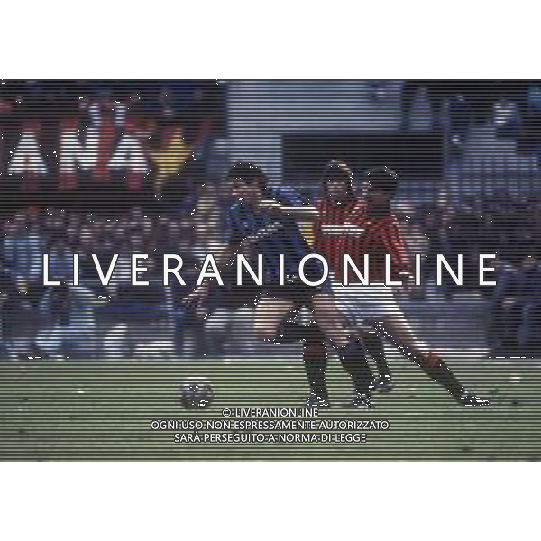RETROSPETTIVA GIUSEPPE BARESI CALCIATORE NELLA FOTO GIUSEPPE BARESI CON LA MAGLIA DELL\'INTER- E AGOSTINO DI BARTOLOMEI AG ALDO LIVERANI SAS