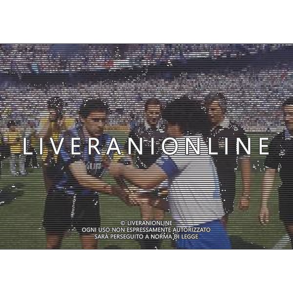 RETROSPETTIVA GIUSEPPE BARESI CALCIATORE NELLA FOTO GIUSEPPE BARESI CON LA MAGLIA DELL\'INTER E DIEGO ARMANDO MARADONA IN INTER NAPOLI AG ALDO LIVERANI SAS
