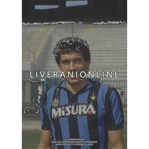 RETROSPETTIVA GIUSEPPE BARESI CALCIATORE NELLA FOTO GIUSEPPE BARESI CON LA MAGLIA DELL\'INTER AG ALDO LIVERANI SAS
