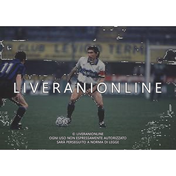 RETROSPETTIVA GIUSEPPE BARESI CALCIATORE NELLA FOTO GIUSEPPE BARESI CON LA MAGLIA DELL\'INTER AG ALDO LIVERANI SAS
