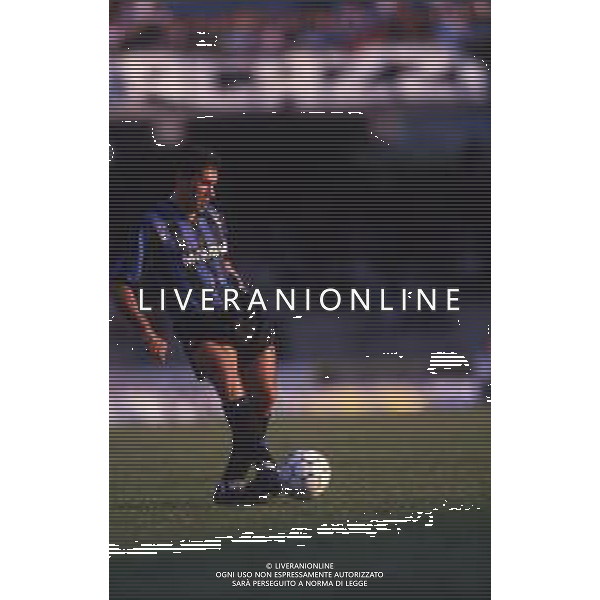 RETROSPETTIVA GIUSEPPE BARESI CALCIATORE NELLA FOTO GIUSEPPE BARESI CON LA MAGLIA DELL\'INTER AG ALDO LIVERANI SAS