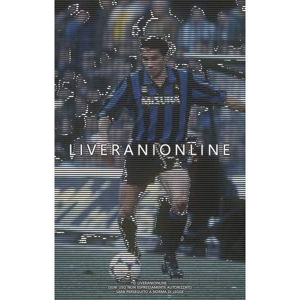RETROSPETTIVA GIUSEPPE BARESI CALCIATORE NELLA FOTO GIUSEPPE BARESI CON LA MAGLIA DELL\'INTER AG ALDO LIVERANI SAS