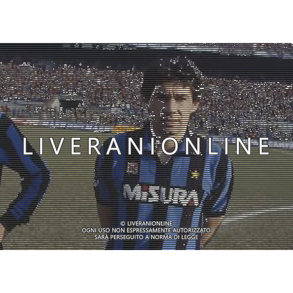 RETROSPETTIVA GIUSEPPE BARESI CALCIATORE NELLA FOTO GIUSEPPE BARESI CON LA MAGLIA DELL\'INTER AG ALDO LIVERANI SAS