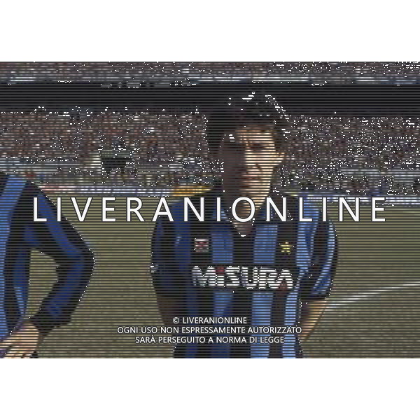 RETROSPETTIVA GIUSEPPE BARESI CALCIATORE NELLA FOTO GIUSEPPE BARESI CON LA MAGLIA DELL\'INTER AG ALDO LIVERANI SAS