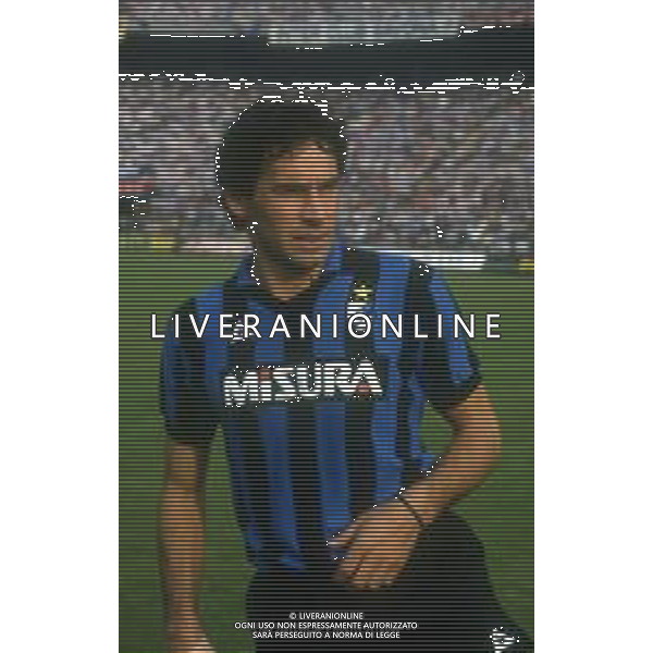 RETROSPETTIVA GIUSEPPE BARESI CALCIATORE NELLA FOTO GIUSEPPE BARESI CON LA MAGLIA DELL\'INTER AG ALDO LIVERANI SAS