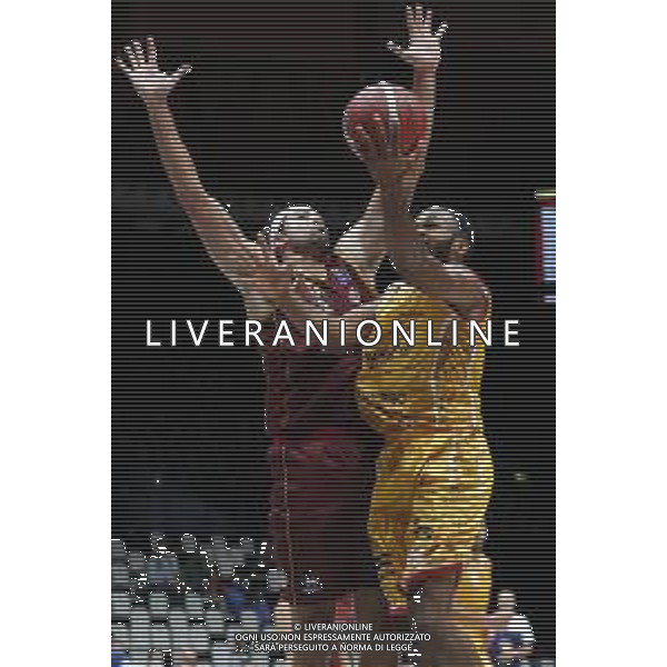 BOLOGNA 18/09/2021 Basket -Discovery+Supercoppa 2021 Carpegna Prosciutto Pesaro vs Umana Reyer Venezia - nella foto: sanford vincent e daye ©Claudio Zamagni/Agenzia Aldo Liverani