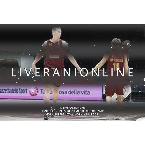 BOLOGNA 18/09/2021 Basket -Discovery+Supercoppa 2021 Carpegna Prosciutto Pesaro vs Umana Reyer Venezia - nella foto: esultanza echodas martynas e de nicolao andrea ©Claudio Zamagni/Agenzia Aldo Liverani