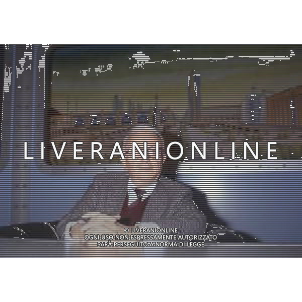 RETROSPETTIVA ENZO BIAGI GIORNALISTA E SCRITTORE E CONDUTTORE TELEVISIVO NELLA FOTO ENZO BIAGI NELLA TRASMISSIONE TELEVISIVA “SPOT “NELL\'ANNO 1986 A MILANO AG ALDO LIVERANI SAS