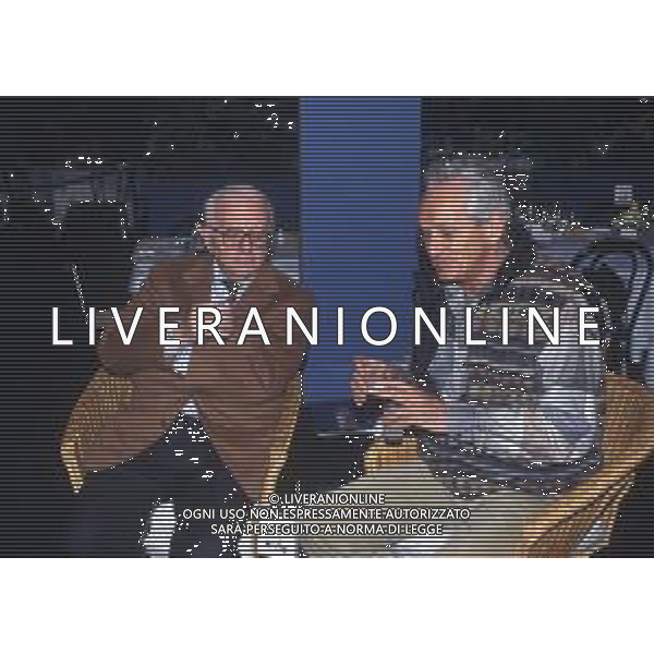 RETROSPETTIVA ENZO BIAGI GIORNALISTA E SCRITTORE E CONDUTTORE TELEVISIVO NELLA FOTO ENZO BIAGI CON OTTAVIO MISSONI AG ALDO LIVERANI SAS