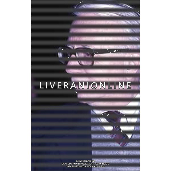 RETROSPETTIVA ENZO BIAGI GIORNALISTA E SCRITTORE E CONDUTTORE TELEVISIVO  NELLA FOTO ENZO BIAGI NELL\'ANNO 1989 AG ALDO LIVERANI SAS 