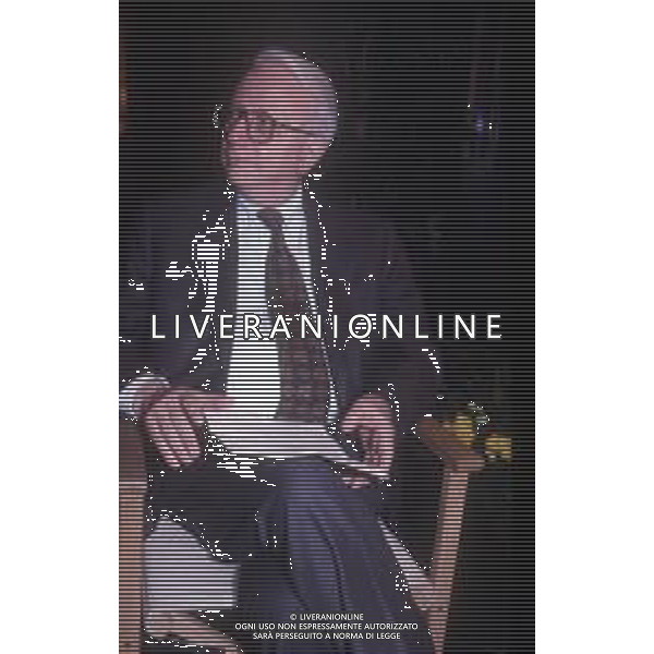 RETROSPETTIVA ENZO BIAGI GIORNALISTA E SCRITTORE E CONDUTTORE TELEVISIVO  NELLA FOTO ENZO BIAGI NELL\'ANNO 1992 AG ALDO LIVERANI SAS 