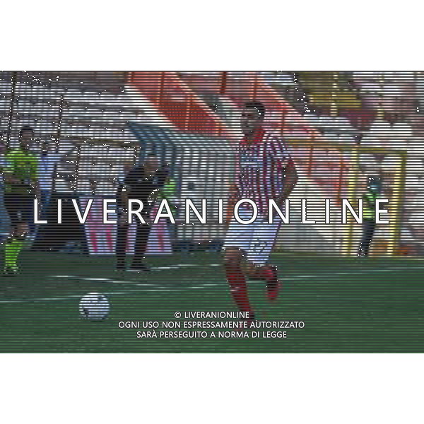 GriffoniE/LMedia - LR Vicenza vs AC Pisa - Campionato di Calcio Serie BKT 2021/2022 18 settembre 2021 - Stadio Romeo Menti, Vicenza, Italia Nella foto: Simone Pontisso (Vicenza) @GriffoniE/LMedia AG ALDO LIVERANI SAS