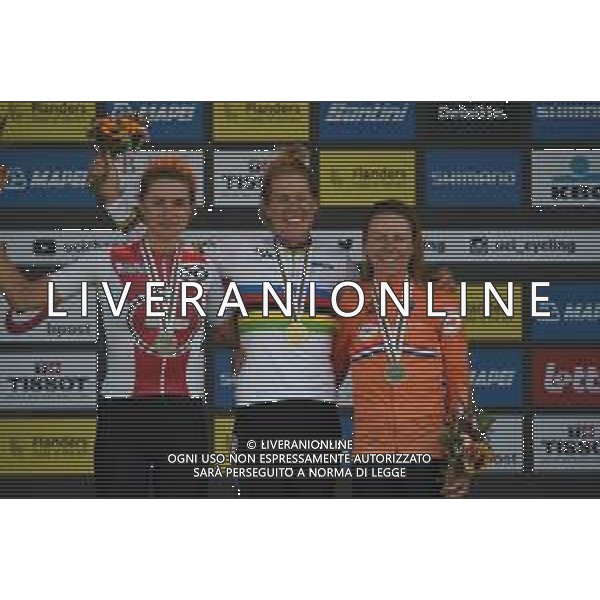 20-09-2021 World Championships Elite Women Cronometro; 2021, Olanda; 2021, Svizzera; Van Dijk, Ellen; Reusser, Marlen; Van Vleuten, Annemiek; Brugge; ©SIROTTI / AGENZIA ALDO LIVERANI SAS