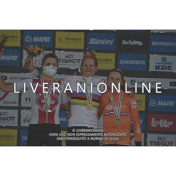 20-09-2021 World Championships Elite Women Cronometro; 2021, Olanda; 2021, Svizzera; Van Dijk, Ellen; Reusser, Marlen; Van Vleuten, Annemiek; Brugge; ©SIROTTI / AGENZIA ALDO LIVERANI SAS