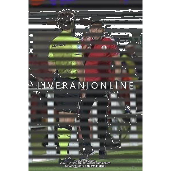 ©Alessandro Falzone/Agenzia Aldo Liverani Alessandria 21.09.2021 Stadio Giuseppe Moccagatta Alessandria vs Ascoli Serie B Stagione 2021/22 Nella foto : Moreno Longo protesta nei confronti del quarto uomo Roberto Lovison ©Falzone/AGENZIA ALDO LIVERANI SAS