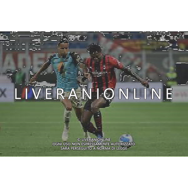 Tyronne Ebuehi (Venezia) e Rafael Leao (Milan) Milan vs Venezia Campionato Serie A TIM - 5a giornata Milano 22-09-2021 Stadio Giuseppe Meazza - San Siro foto Roberto Garavaglia/ag. Aldo Liverani sas /AGENZIA ALDO LIVERANI SAS