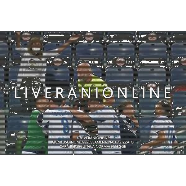 22-9-2021. Cagliari Calcio - Empoli F.C.. 5° giornata Serie A calcio 2021-2022. Italia, Sardegna, Cagliari, Stadio Unipol Domus. Salvatore Moi/Aldo Liverani s.a.s. Nella foto: gol ed esultanza empoli di Leo Stulac Empoli contro Cagliari in trasferta 0-2 ©MOI/AGENZIA ALDO LIVERANI SAS