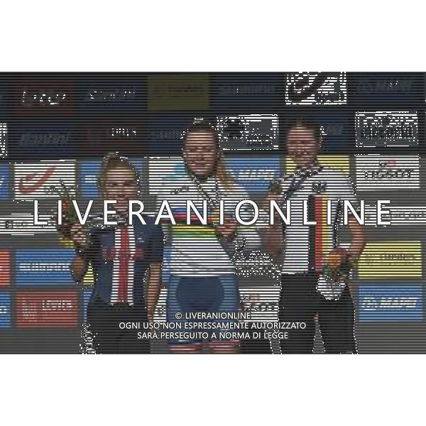 25-09-2021 World Championships Junior Women; 2021, Great Britain; 2021, Usa; 2021, Germany; Backstedt, Zoe; Schmid, Kaia; Riedmann, Linda; Leuven; ©SIROTTI/AGENZIA ALDO LIVERANI SAS