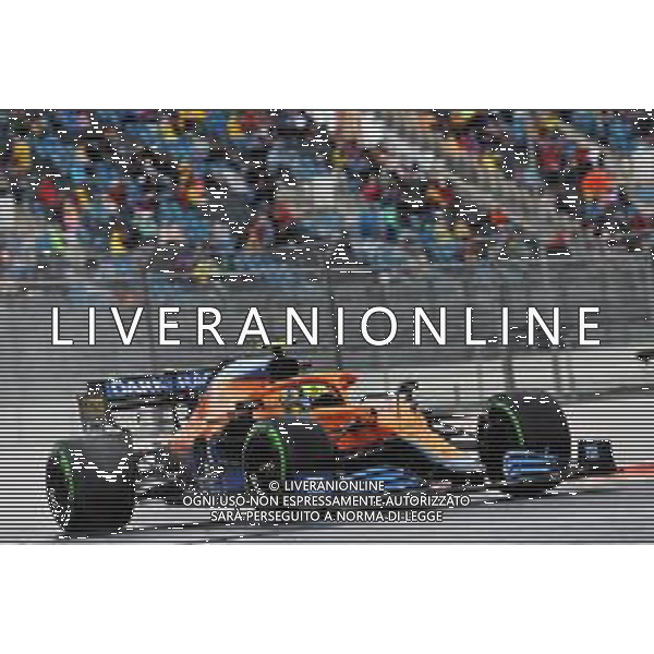 Lando Norris (GBR) McLaren MCL35M. 25.09.2021. Formula 1 World Championship, Rd 15, Russian Grand Prix, Sochi Autodrom, Sochi, Russia, Qualifying Day. - www.xpbimages.com, EMail: requests@xpbimages.com © Copyright: Batchelor / XPB Images/AGENZIA ALDO LIVERANI SAS - ITALY ONLY EDITORIAL USE ONLY
