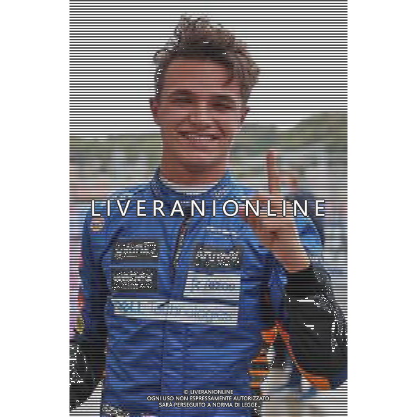 Lando Norris (GBR) McLaren celebrates his pole position in qualifying parc ferme. 25.09.2021. Formula 1 World Championship, Rd 15, Russian Grand Prix, Sochi Autodrom, Sochi, Russia, Qualifying Day. - www.xpbimages.com, EMail: requests@xpbimages.com © Copyright: Batchelor / XPB Images/AGENZIA ALDO LIVERANI SAS - ITALY ONLY EDITORIAL USE ONLY