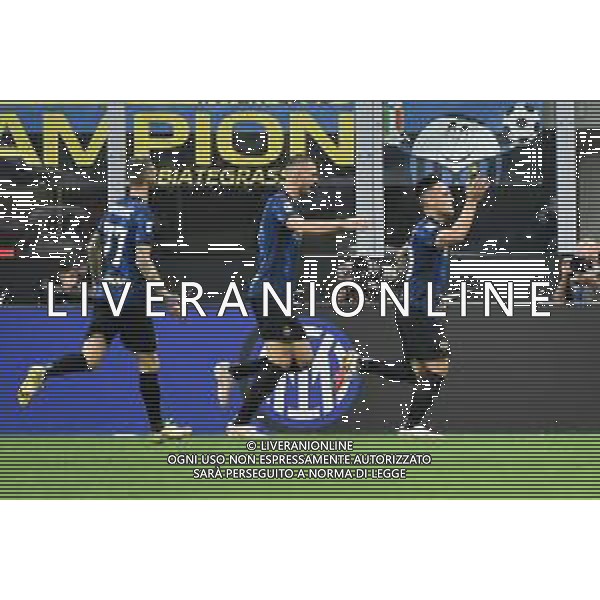 esultanza Inter dopo il gol dell\'1 a 0 Lautaro Martinez Inter vs Atalanta Campionato Serie A TIM - 6a giornata Milano 25-09-2021 Stadio Giuseppe Meazza - San Siro foto Roberto Garavaglia/ag. Aldo Liverani sas /AGENZIA ALDO LIVERANI SAS
