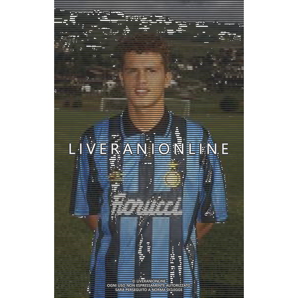 RETROSPETTIVA ARTURO DI NAPOLI CALCIATORE NELLA FOTO ARTURO DI NAPOLI CON LA MAGLIA DELL\'INTER AG ALDO LIVERANI SAS