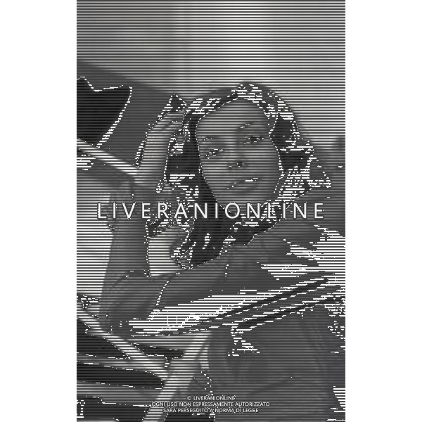 RETROSPETTIVA ALICE PSEUDONIMO DI CARLA BISSI CANTANTE NELLA FOTO ALICE PSEUDONIMO DI CARLA BISSI NELL\'ANNO 1972 A MILANO AG ALDO LIVERANI SAS