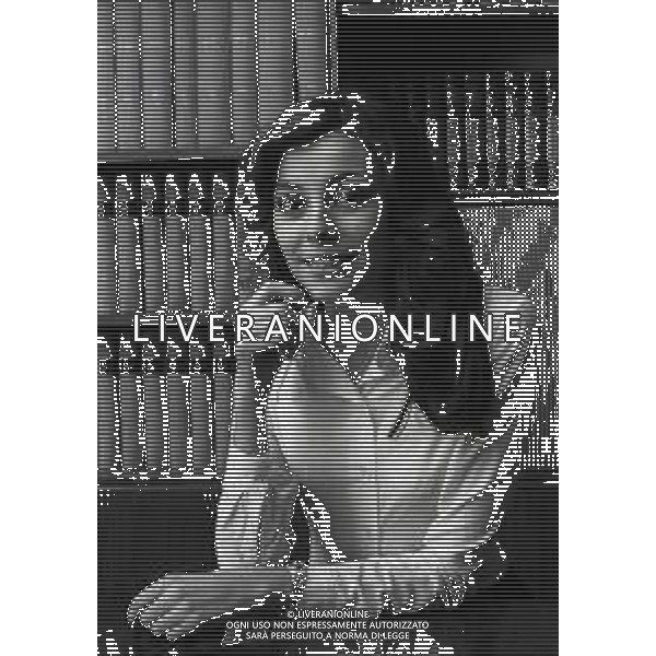 RETROSPETTIVA ALICE PSEUDONIMO DI CARLA BISSI CANTANTE NELLA FOTO ALICE PSEUDONIMO DI CARLA BISSI NELL\'ANNO 1972 A MILANO AG ALDO LIVERANI SAS
